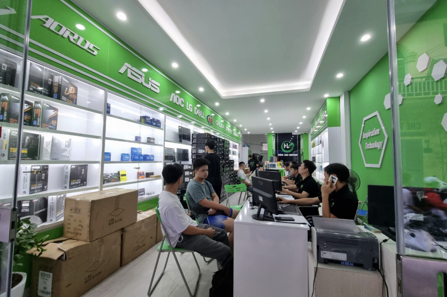 Nâng cấp PC chơi LOL tại Hoàng Long Computer với chế độ bảo hành rõ ràng