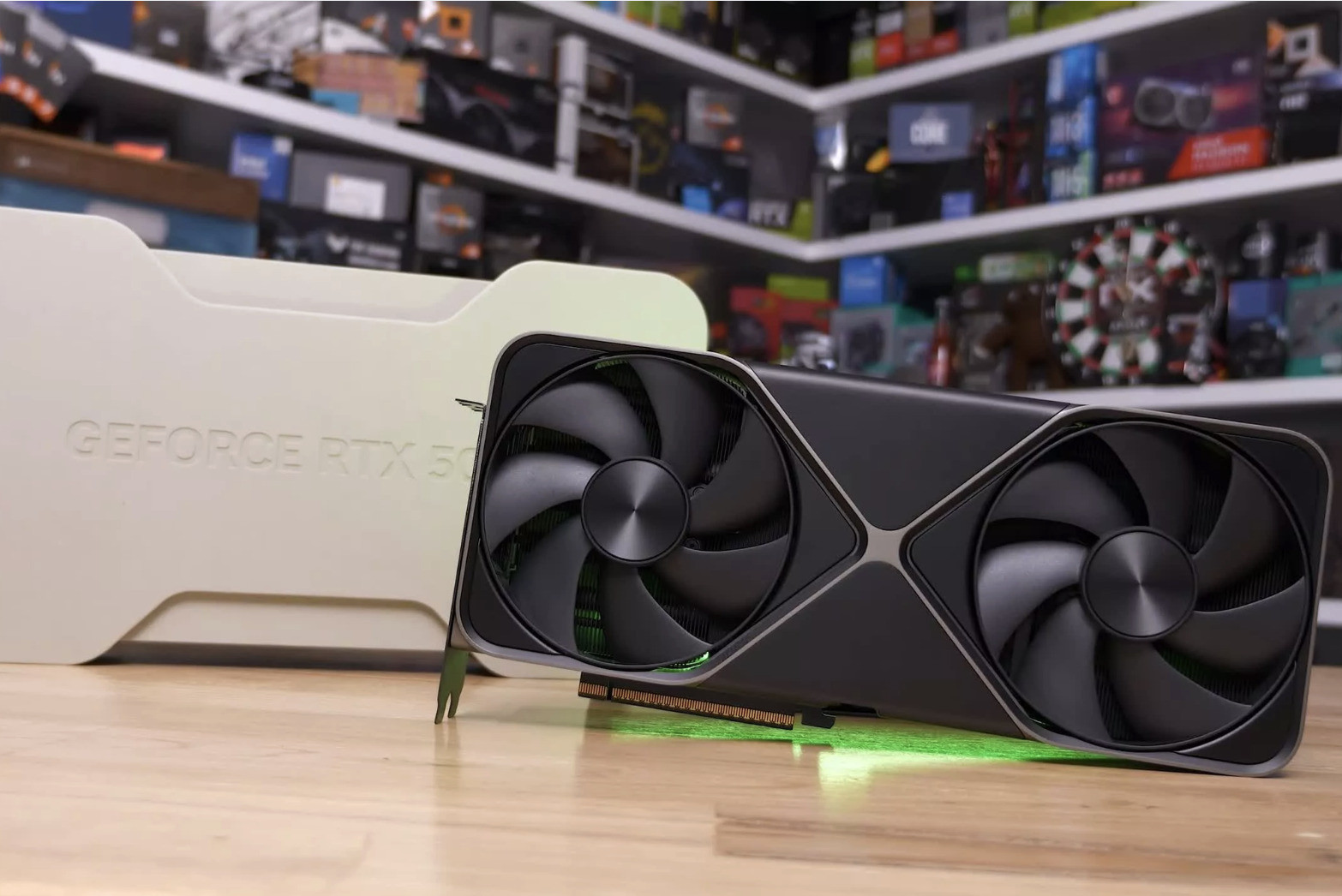 RTX 5080 phù hợp cho game thủ cao cấp