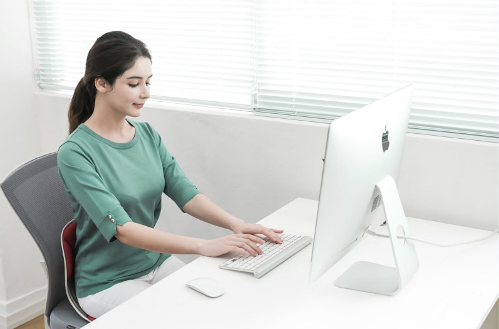 Khoảng cách ngồi lý tưởng theo từng kích thước màn hình