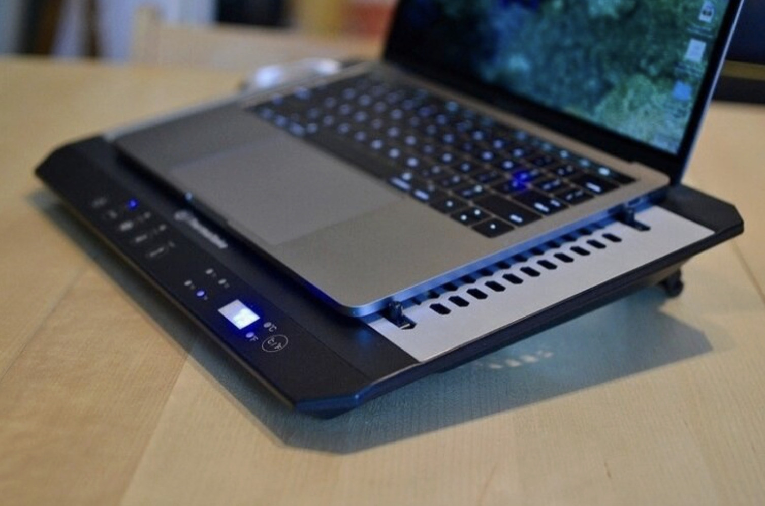 Cách phòng tránh màn hình trắng