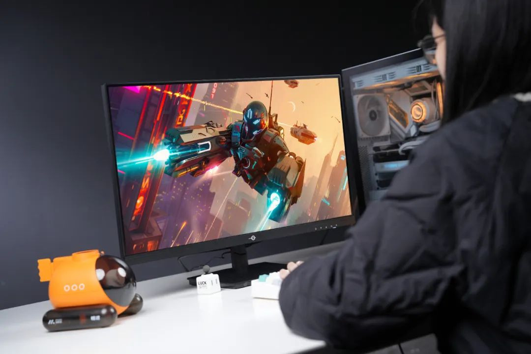 Màn hình titan army mang lại chất lượng hình ảnh sắc nét 