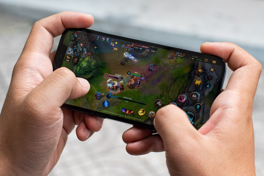 muc-120-fps-duoc-xem-la-ly-tuong-choi-game-muot-ma-va-on-dinh