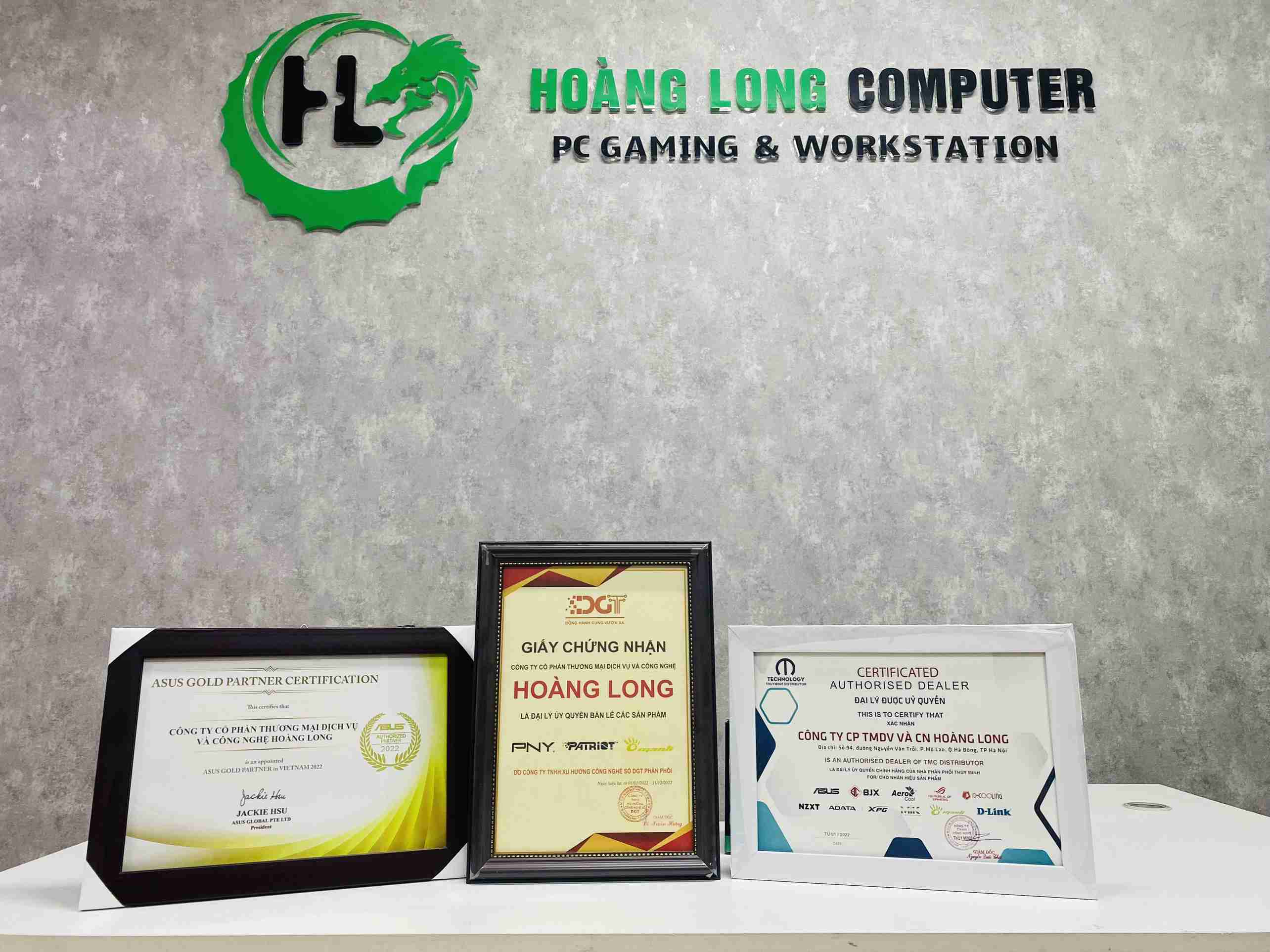 Hoàng Long computer 