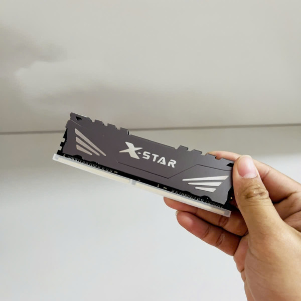 Ram PC DRR4 XSTAR 8GB BUS 3200Mhz Tản Nhiệt Thép