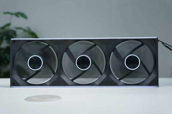 FAN LED ARGB STARLINK 360 BLACK GIÓ XUÔI (FAN LIỀN KHỐI)