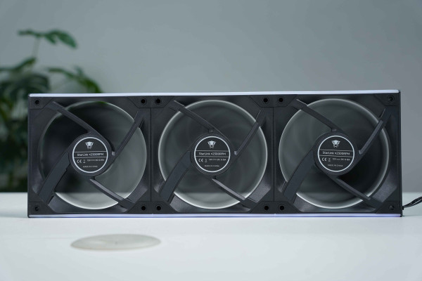 FAN LED ARGB STARLINK 360 BLACK GIÓ XUÔI (FAN LIỀN KHỐI)