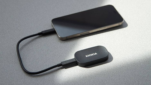 Ổ CỨNG DI ĐỘNG SSD KIOXIA EXCERIA PLUS G2 PORTABLE 2TB (ĐỌC 1050MB/S GHI 1000MB/S) USB 3.2 GEN2 TYPEC (LXD20K002TG8)